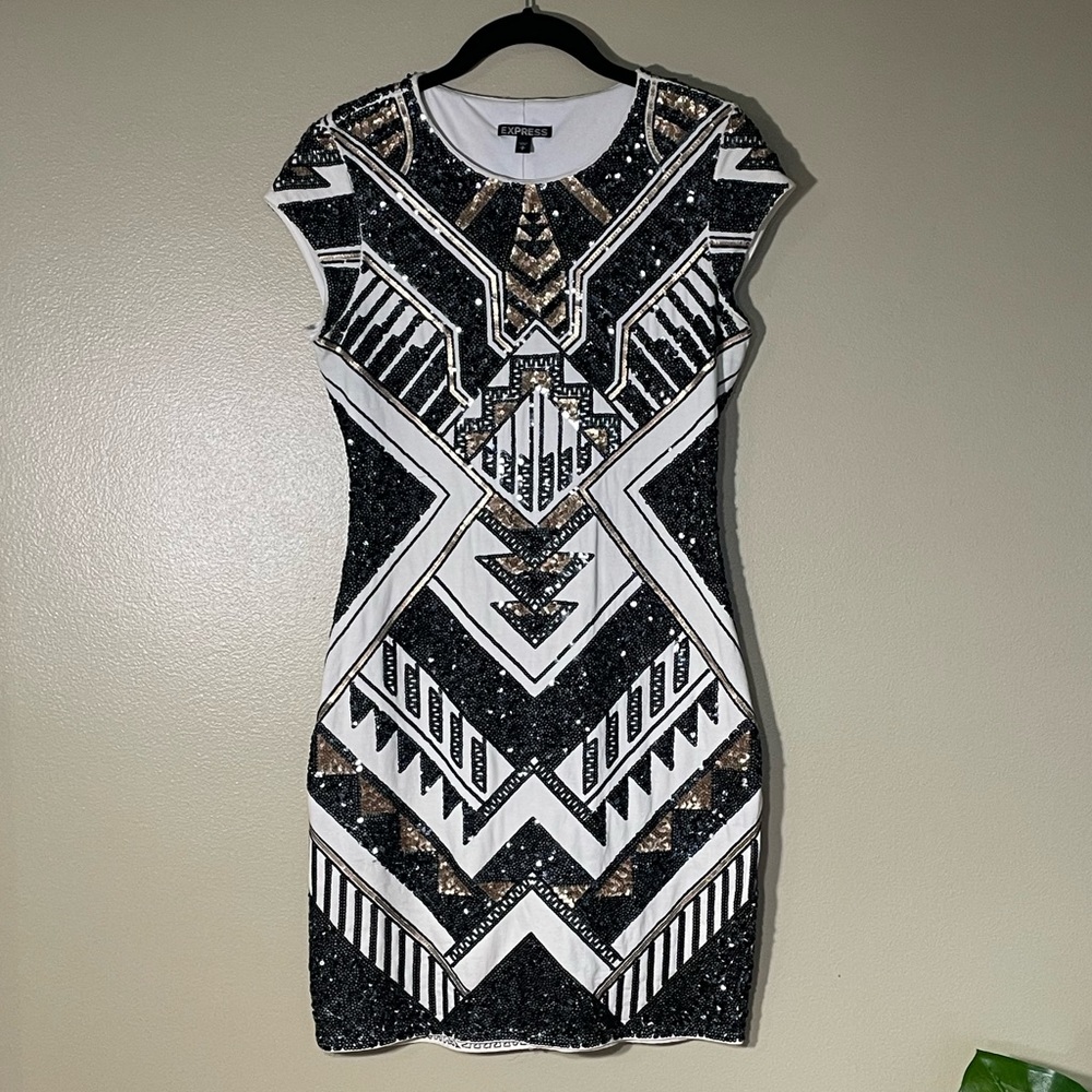 Women’s Sequin Express Dress (size small)